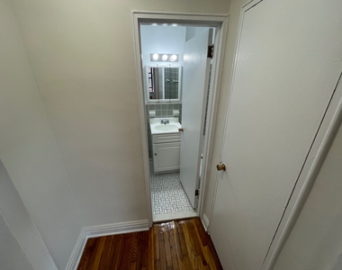 102-40 67th Road - Photo Thumbnail 15