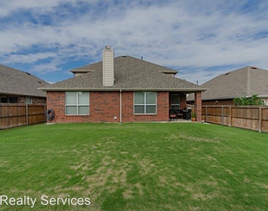 2905 Holly Lane - Photo Thumbnail 21