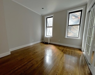 336 East 18th Street - Photo Thumbnail 2