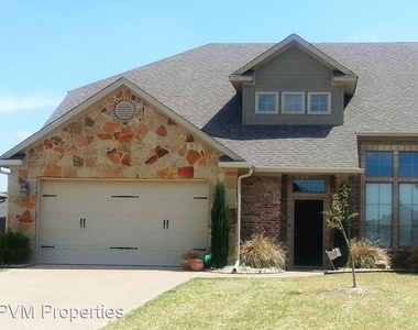 3132 Stallion Drive - Photo Thumbnail 0