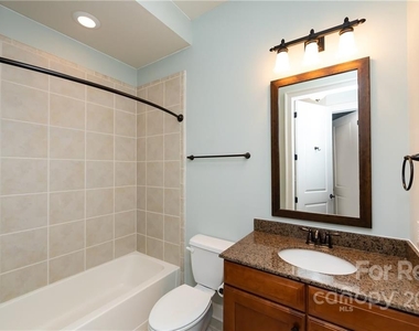 2810 Selwyn Avenue - Photo Thumbnail 26