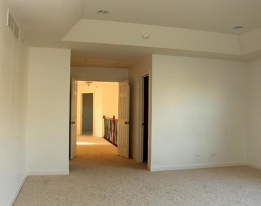 2127 Amelia Lane - Photo Thumbnail 43