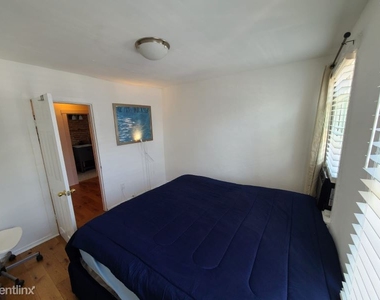 1607 Lemmon Street 1607 - Photo Thumbnail 11