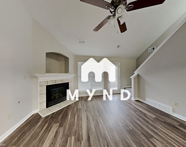 5697 Sycamore Woods Dr - Photo Thumbnail 1