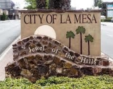7916-7930 La Mesa Blvd - Photo Thumbnail 18