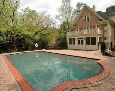 3463 Valley Road Nw - Photo Thumbnail 2