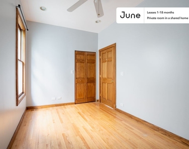 4938 North Bell Avenue, Chicago, Il, 60625 - Photo Thumbnail 2