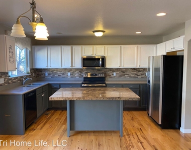 17139 E Neu Towne Pkwy - Photo Thumbnail 3