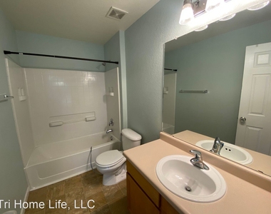 17139 E Neu Towne Pkwy - Photo Thumbnail 14