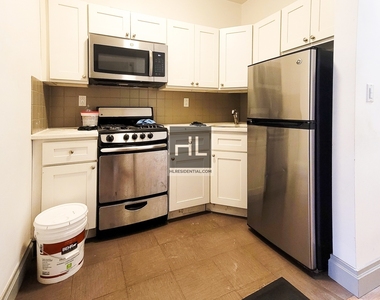 294 Harman Street - Photo Thumbnail 2