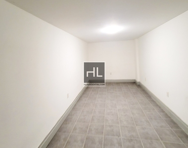 294 Harman Street - Photo Thumbnail 12