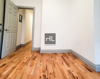 294 Harman Street - Photo Thumbnail 9
