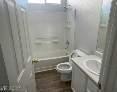 10184 Village Edge Place - Photo Thumbnail 21