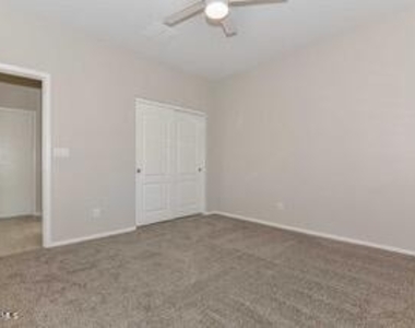 9207 W Bent Tree Drive - Photo Thumbnail 32