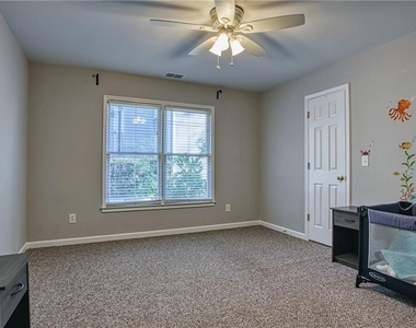 2230 Lenox Walk Ne - Photo Thumbnail 23