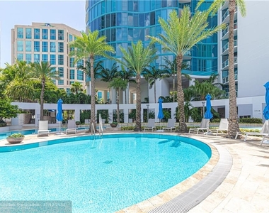 333 Las Olas Way - Photo Thumbnail 7