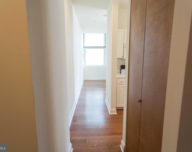 1411 Walnut Street - Photo Thumbnail 22