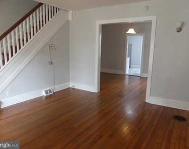 421 W Baltimore Avenue - Photo Thumbnail 7