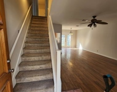 6886 Canary Meadow Dr - Photo Thumbnail 2