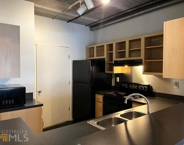 800 Peachtree St Ne  #1206 - Photo Thumbnail 0