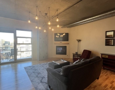 3601 Arapahoe Ave #407 - Photo Thumbnail 37