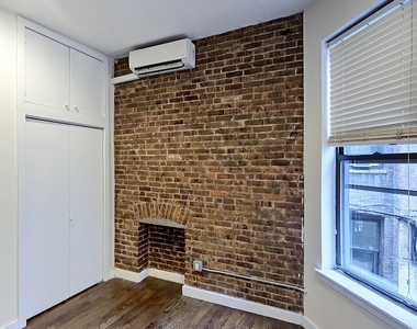 154 Adelphi Street - Photo Thumbnail 2