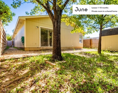 1008 Glen Oaks Court, Austin, Tx, 78702 - Photo Thumbnail 27