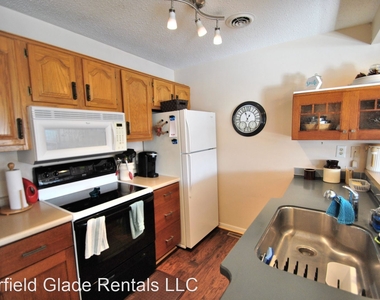 74 Lakeshore Ct Unit 84 - Photo Thumbnail 1