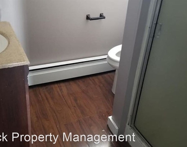 101 C Ave Apt 1-3 - Photo Thumbnail 7