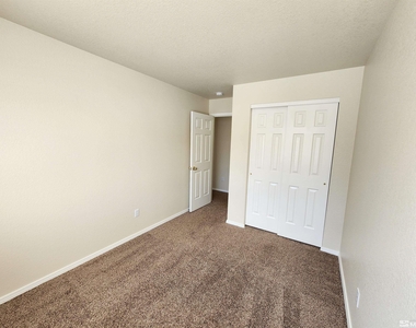 2194 Canyon Vista Drive - Photo Thumbnail 26