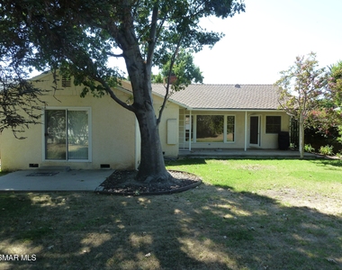 5036 Ranchito Avenue - Photo Thumbnail 24