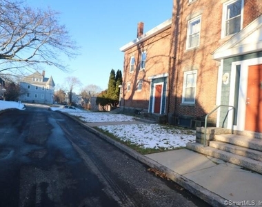 156 Garfield Avenue - Photo Thumbnail 14