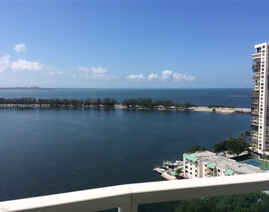 2101 Brickell Ave Apt 1807 - Photo Thumbnail 12