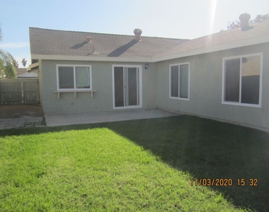 24290 Lamont Dr - Photo Thumbnail 25