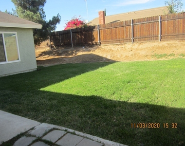 24290 Lamont Dr - Photo Thumbnail 23