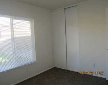 24290 Lamont Dr - Photo Thumbnail 15