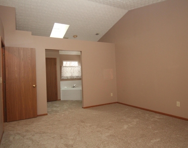 7782 Tokatee Drive - Photo Thumbnail 7