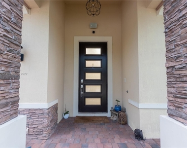 15480 Sw 119 Ter - Photo Thumbnail 3