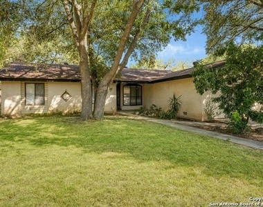 5607 Edie Adams Dr - Photo Thumbnail 2