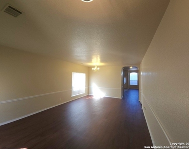 21215 Encino Ash - Photo Thumbnail 2