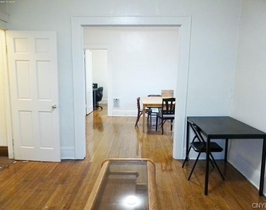 1020 Madison Street - Photo Thumbnail 3