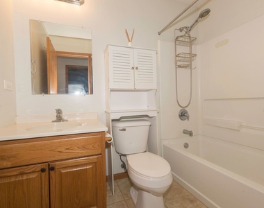 2427 Poplar Street - Photo Thumbnail 11