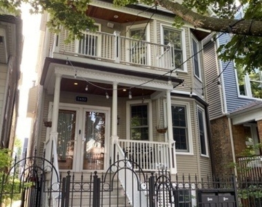 3452 N Leavitt Street - Photo Thumbnail 0