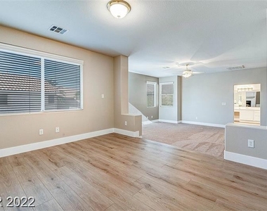 10801 Sapphire Vista Avenue - Photo Thumbnail 9