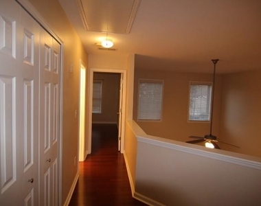 362 Saint Claire Drive - Photo Thumbnail 28