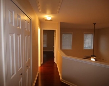 362 Saint Claire Drive - Photo Thumbnail 27