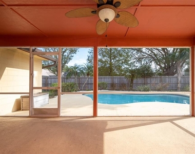 1461 Spring Ridge Drive - Photo Thumbnail 29