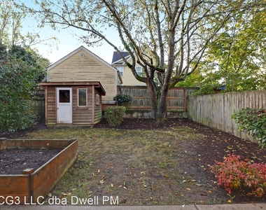 556 N Buffalo St. - Photo Thumbnail 24