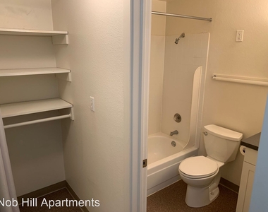 2431 Nw Irving Street Unit 16 - Photo Thumbnail 3