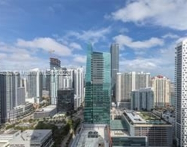 1435 Brickell Ave # 3112 - Photo Thumbnail 9